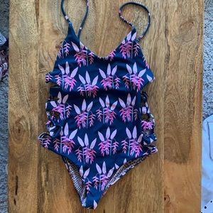 ACACIA Florence Heliconia - S